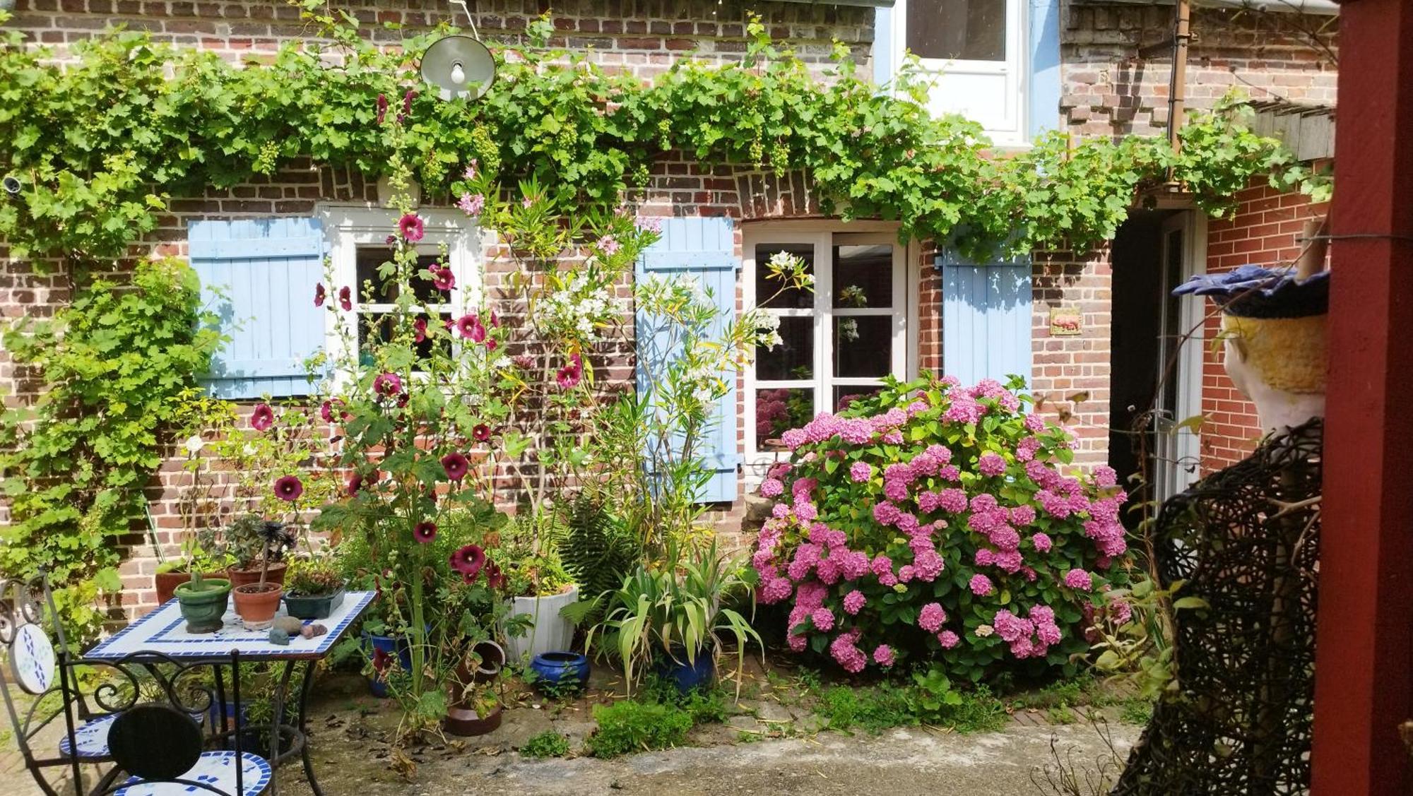 Bed and Breakfast La charcuterie GREBER Beauvais Exterior foto